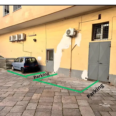 Storica Dimora Con Affreschi Vanvitelliani